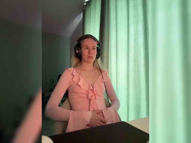 ari_ webcam