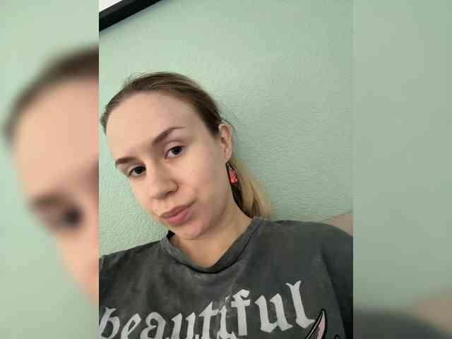 ari_ webcam
