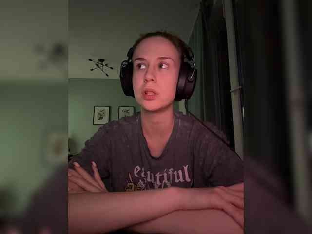 ari_ webcam