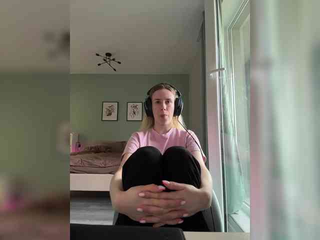 ari_ webcam