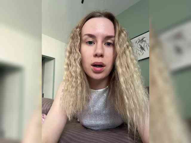ari_ webcam