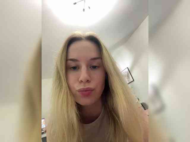 ari_ webcam
