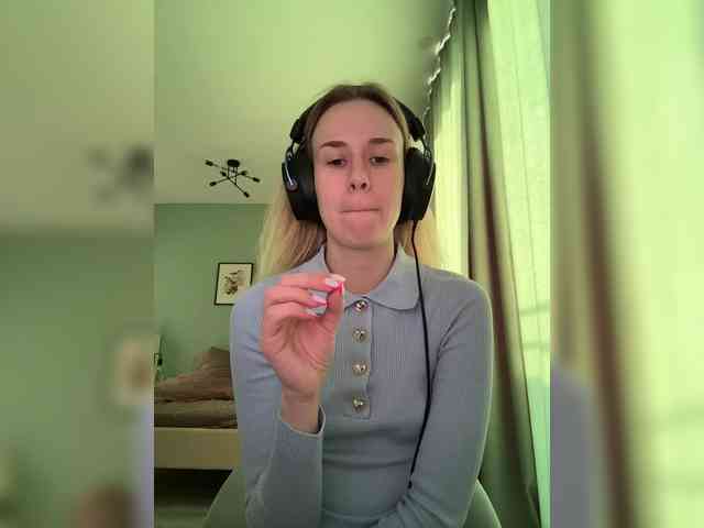 ari_ webcam