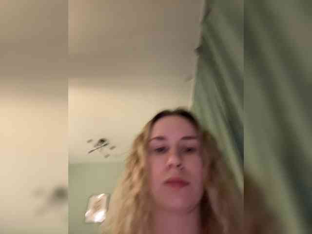 ari_ webcam