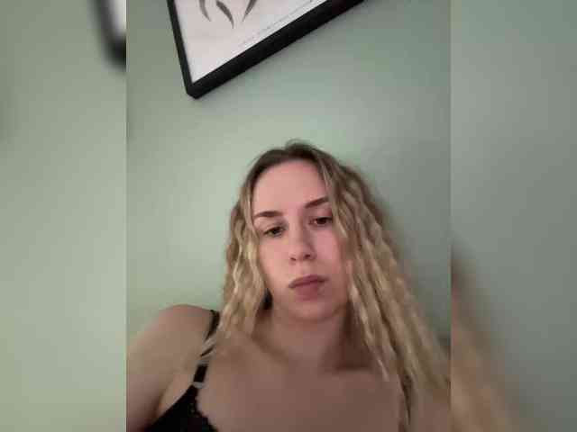 ari_ webcam