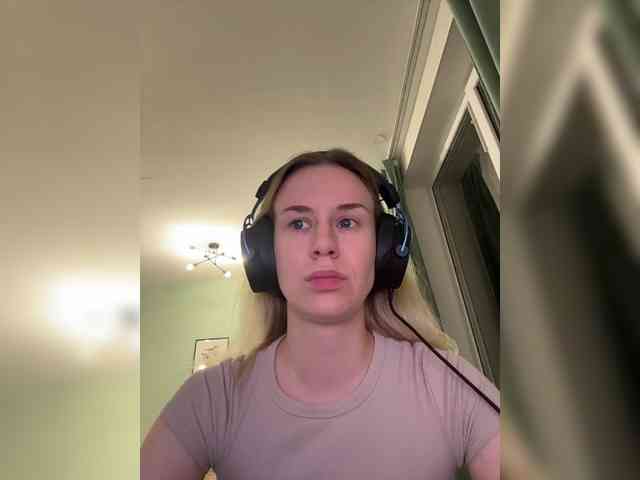 ari_ webcam