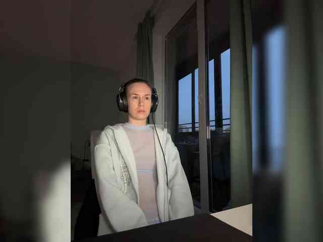 ari_ webcam