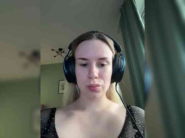 ari_ webcam