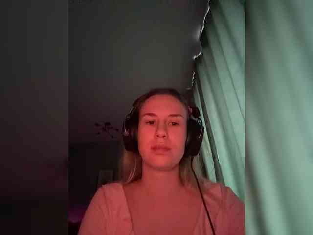 ari_ webcam