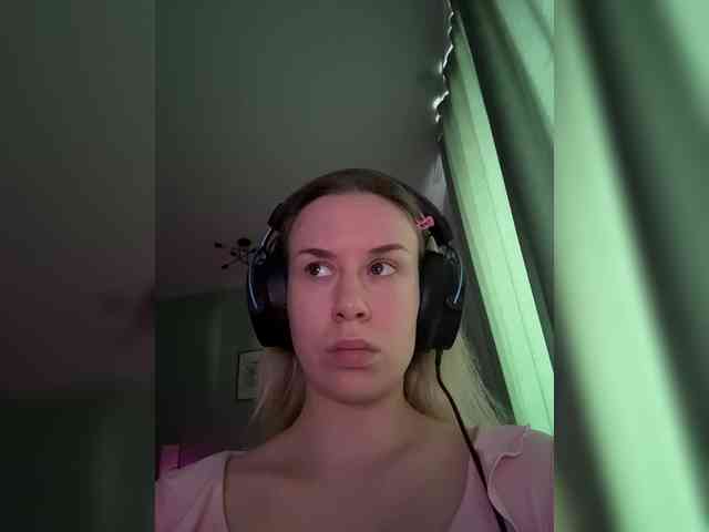 ari_ webcam