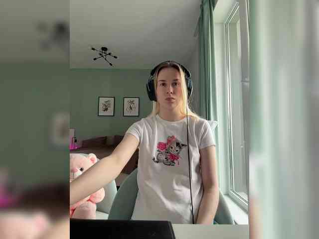 ari_ webcam