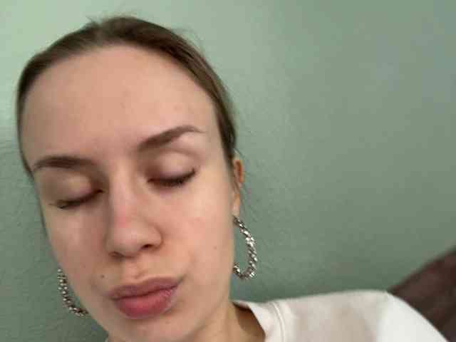 ari_ webcam