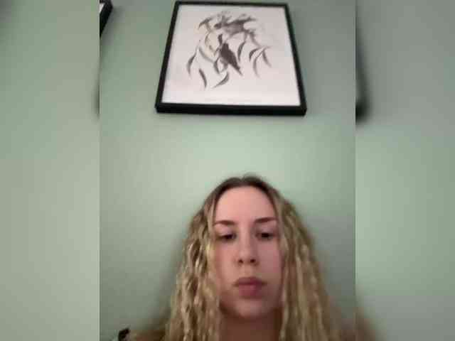 ari_ webcam