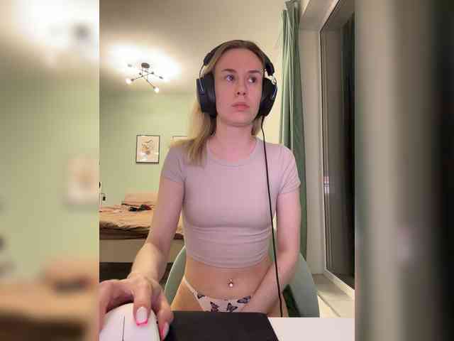 ari_ webcam