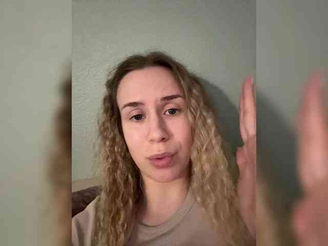 ari_ webcam