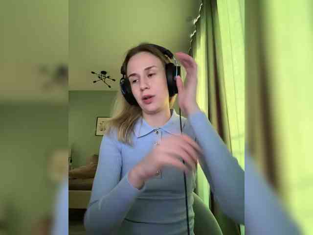 ari_ webcam