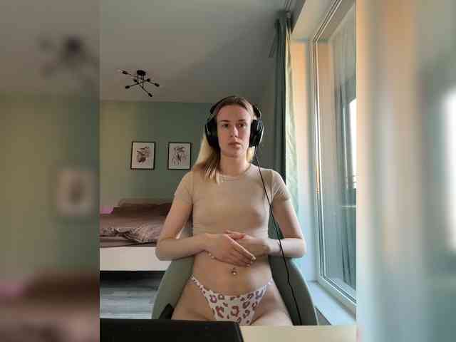 ari_ webcam