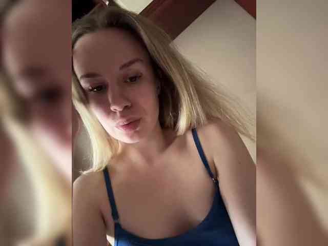 ari_ webcam