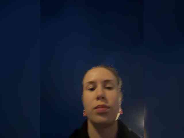 ari_ webcam