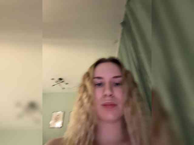 ari_ webcam