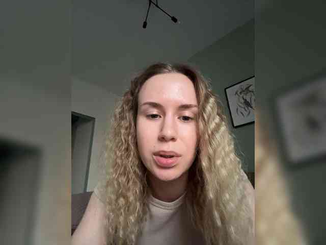 ari_ webcam