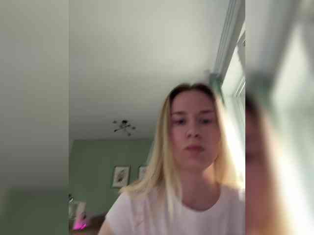 ari_ webcam