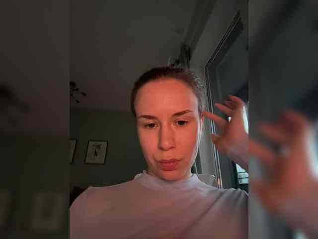 ari_ webcam