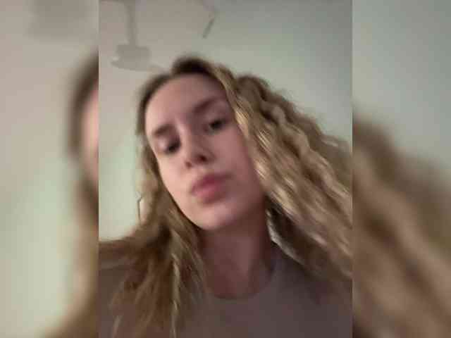 ari_ webcam
