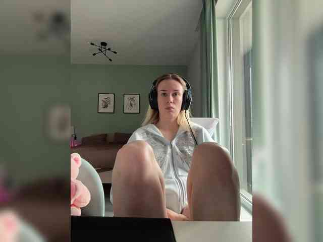 ari_ webcam