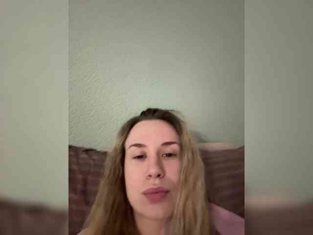 ari_ webcam