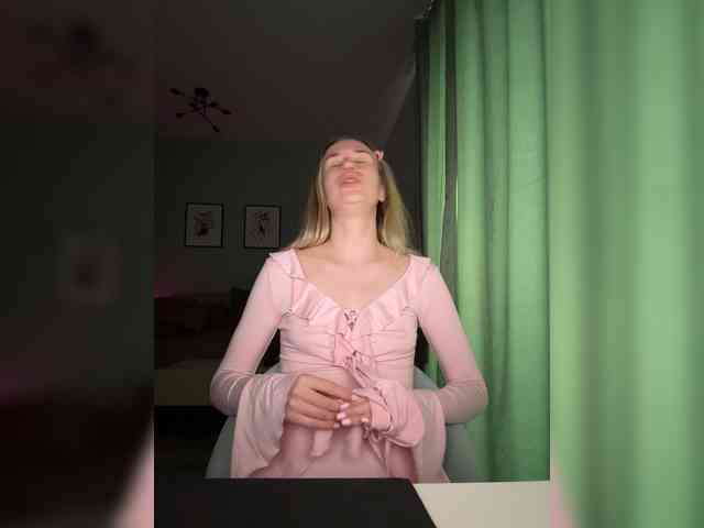 ari_ webcam