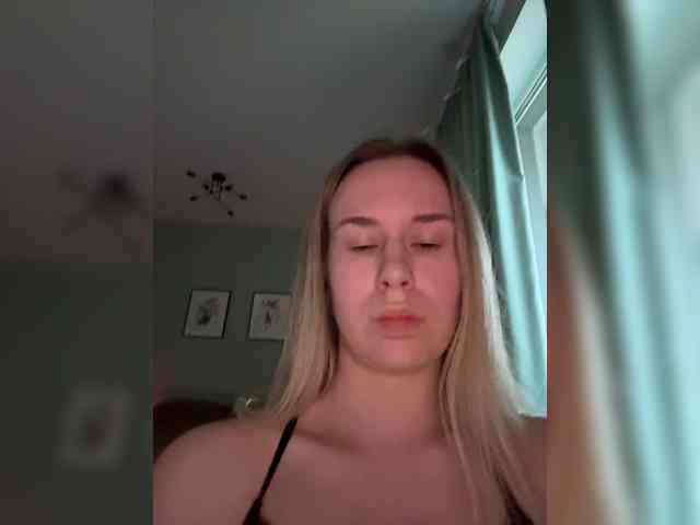 ari_ webcam