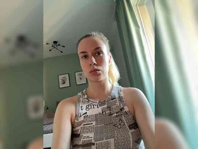 ari_ webcam