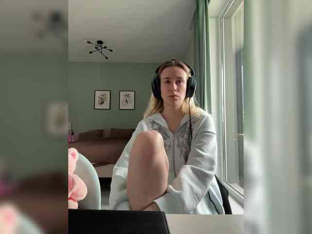 ari_ webcam