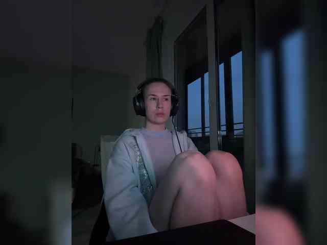ari_ webcam