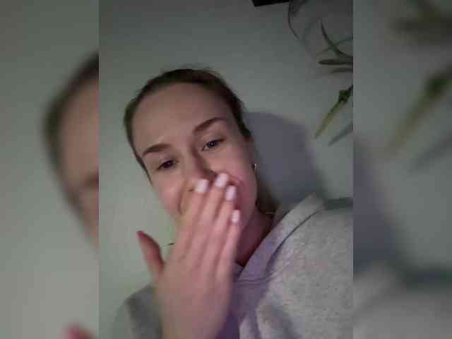 ari_ webcam