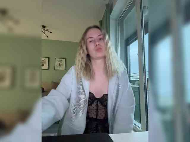 ari_ webcam