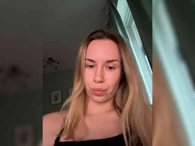 ari_ webcam