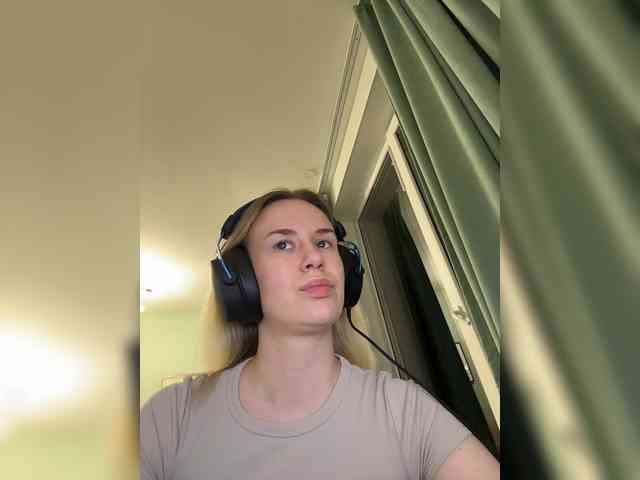ari_ webcam