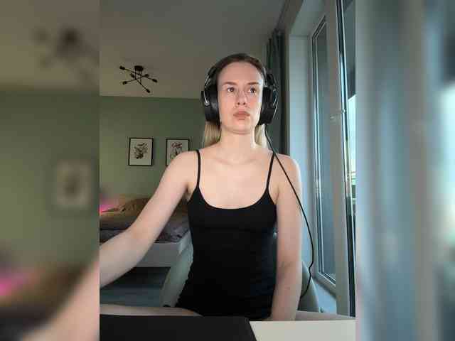 ari_ webcam