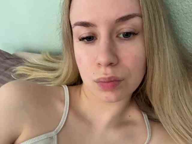 ari_ webcam
