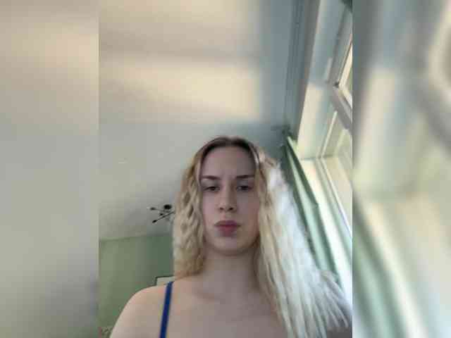 ari_ webcam