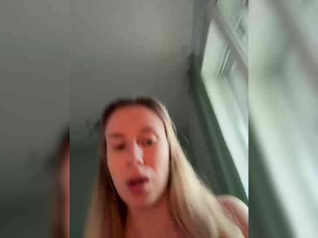 ari_ webcam