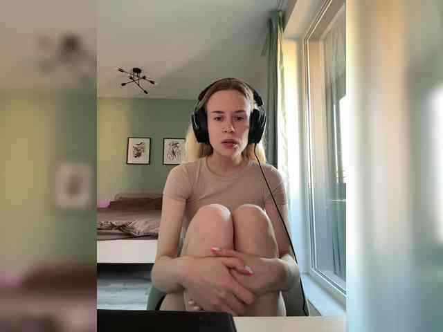 ari_ webcam