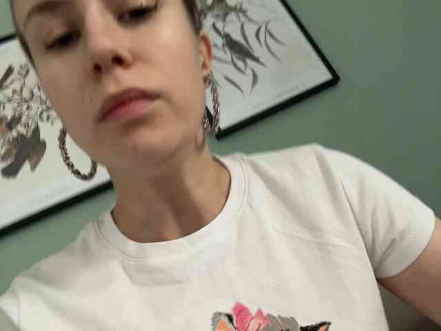 ari_ webcam
