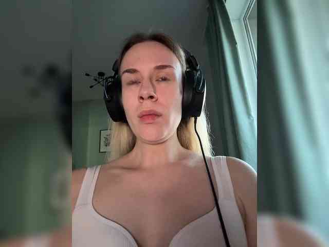 ari_ webcam