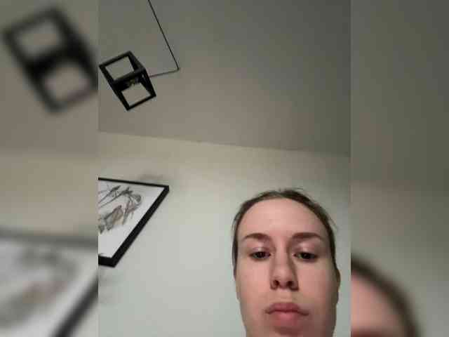 ari_ webcam