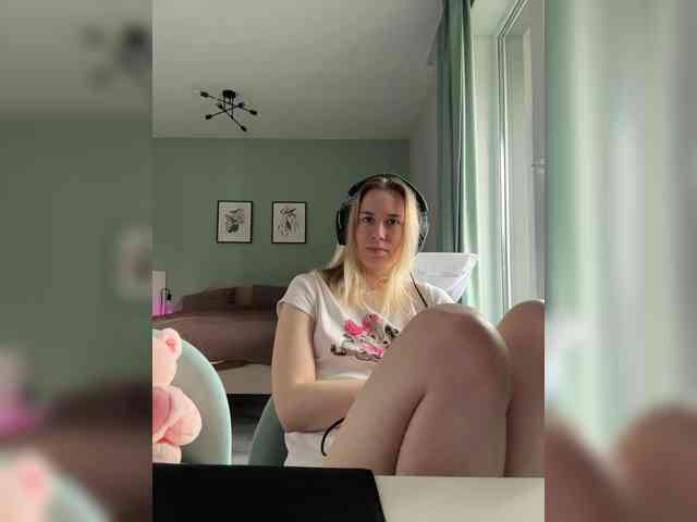 ari_ webcam