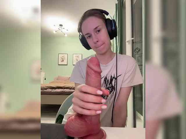 ari_ webcam