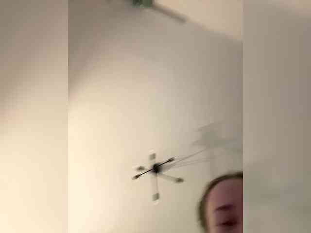 ari_ webcam